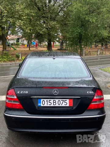 Mercedes E 270 Elegance , снимка 1 - Автомобили и джипове - 47094529