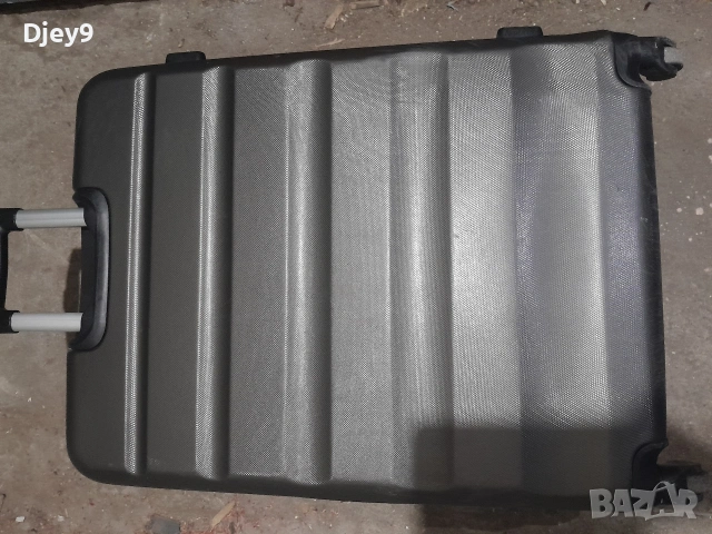 голям пътнически куфар aerolite с колелца и мн.други , снимка 16 - Куфари - 53167196