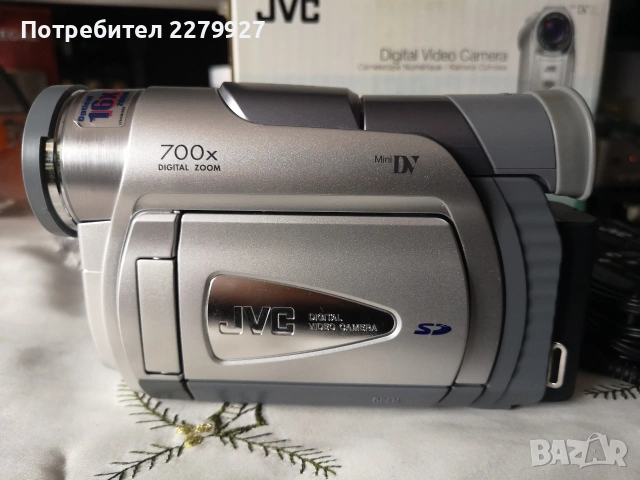 JVC GR-D60E Mini DV камера 