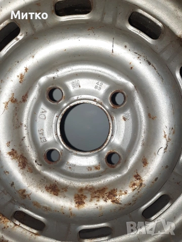 Ретро оригинална джанта 14 ка с гума за Опел Рекорд Е от 80 те години, снимка 2 - Гуми и джанти - 53738327