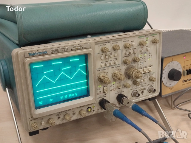 Осцилоскоп Tektronix 2465 CTS 150MHz 4 канала, снимка 3 - Други инструменти - 53434969