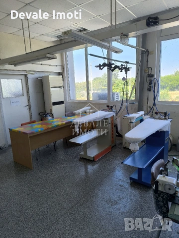 Отдава се под наем Промишлено Помещение – 363 кв.м, кв. Родина-1, снимка 7 - Производствени сгради - 53631770