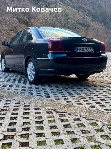 Toyota Avensis T25 2003, снимка 4 - Автомобили и джипове - 53519123