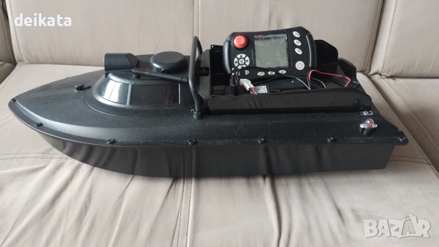 лодка за захранка jabo 2bg, снимка 3 - Стръв и захранки - 54239096