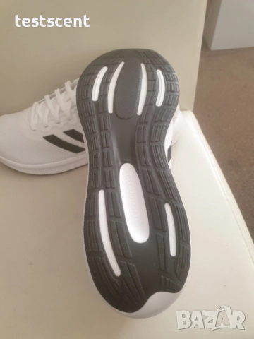 Мъжки маратонки Adidas RUNFALCON 3.0 US 12 / EU 46 2/3 автентични с етикети, снимка 9 - Маратонки - 52118829