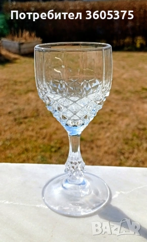 Кристални чашки за ликьoр от Франция