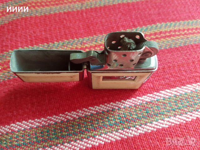 Бензинова запалка ZIPPO, снимка 3 - Антикварни и старинни предмети - 53883990