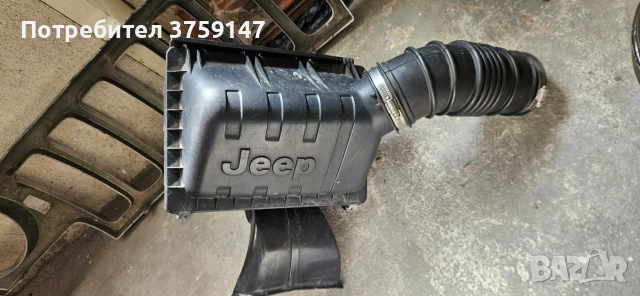 кутия въздушен филтър jeep cheroke kj 3.7