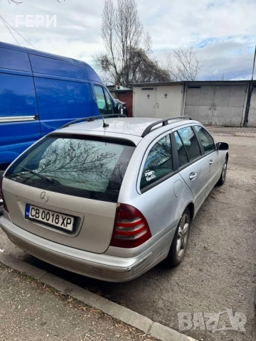 Mercedes Benz C220, снимка 3 - Автомобили и джипове - 52979107