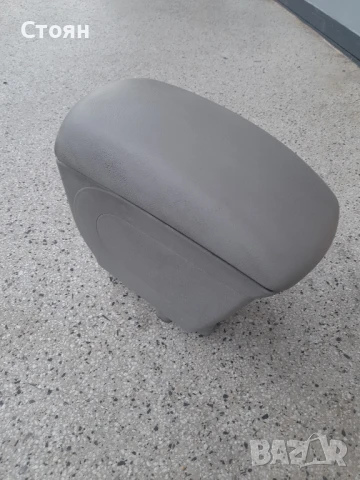 Подлакатник Ситроен С4 