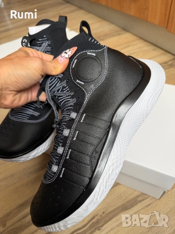 Оригинални нови маратонки Under Armour CURRY 4 FLOTRO! 43,44,45 н, снимка 2 - Маратонки - 53660296