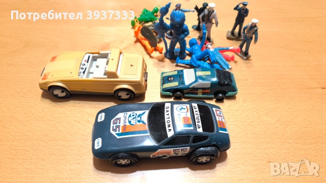 Стари играчки