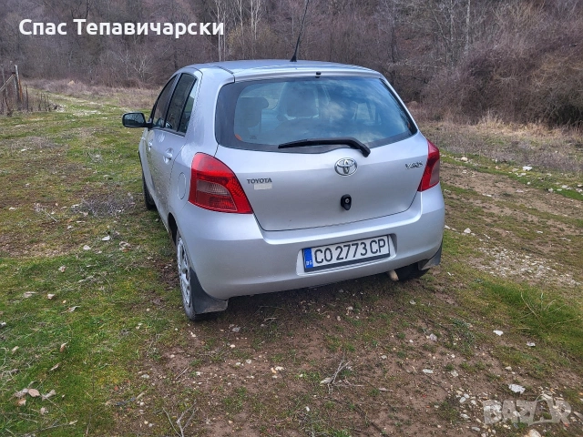 Продавам Toyota Yaris 1.0 i 16V (68 Hp) , снимка 3 - Автомобили и джипове - 53487290
