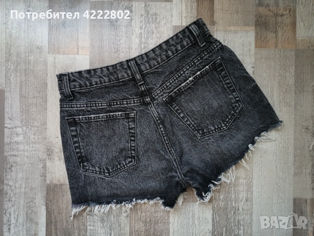 Дамски къси дънки Zara, снимка 2 - Дънки - 53840805