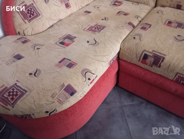 Ъглов диван, снимка 3 - Дивани и мека мебел - 52721265