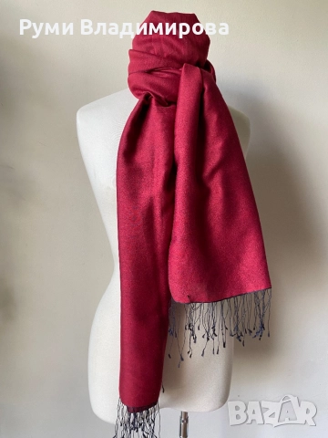 Тъмночервен шал от Непалска кашмир, снимка 4 - Шалове - 52654565
