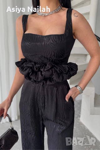 Дамски черен костюм от 3 части – сако, топ и широк панталон, снимка 2 - Костюми - 52792791