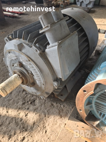 Ел.двигател 132кв / 735об.мин, снимка 2 - Електродвигатели - 52060008