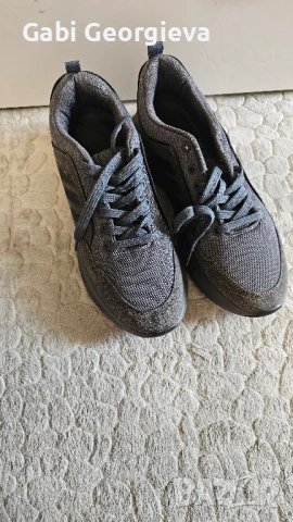 Мъжки маратонки Адидас 44 номер, снимка 2 - Маратонки - 51289873