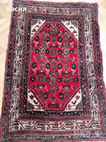 ръчно плетен ориенталски килим