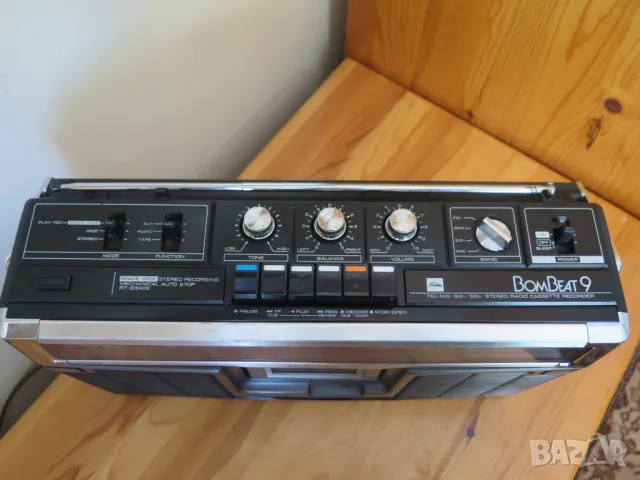 TOSHIBA RT-8340S  Bombeat 9 , снимка 5 - Радиокасетофони, транзистори - 48846718