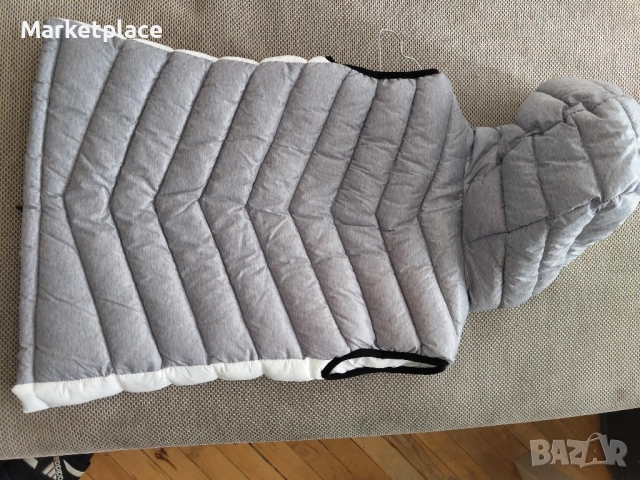 Детски елек MNG ватиран с качулка за 140см, снимка 2 - Детски якета и елеци - 52493764