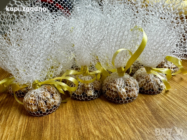 Автентични български сватбени късмети със стотинка и жито 