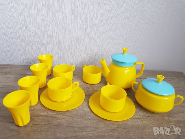 Детски соц.пластмасов комплект за чай и сок