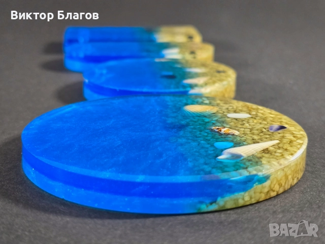 Морски комплект от епоксидна смола (поставка и медальони), снимка 3 - Декорация за дома - 52908861