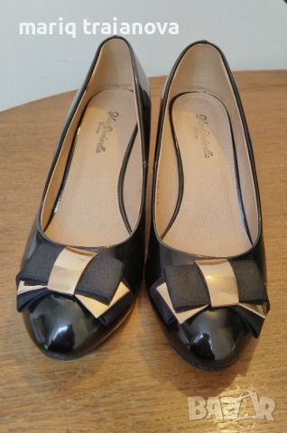 Черни лачени обувки, снимка 1 - Дамски елегантни обувки - 46041780