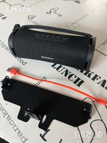 блутут колонка Sony ULT Field 1