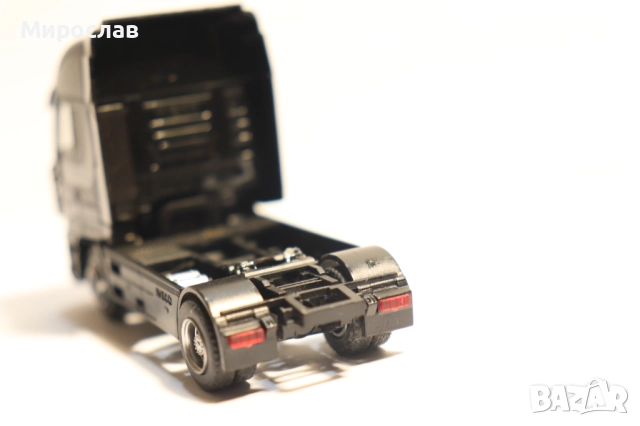 RIETZE 1:87 H0 IVECO STRALIS ВЛЕКАЧ КАМИОН ТИР МОДЕЛ, снимка 5 - Колекции - 52931744