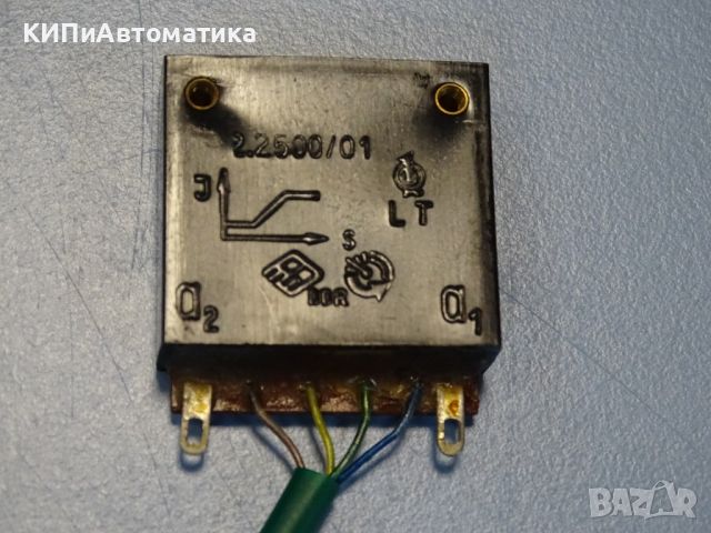 Индуктивен датчик DDR RFT Ursaflop 2.2500/01 LT proximity sensor, снимка 2 - Резервни части за машини - 46086852
