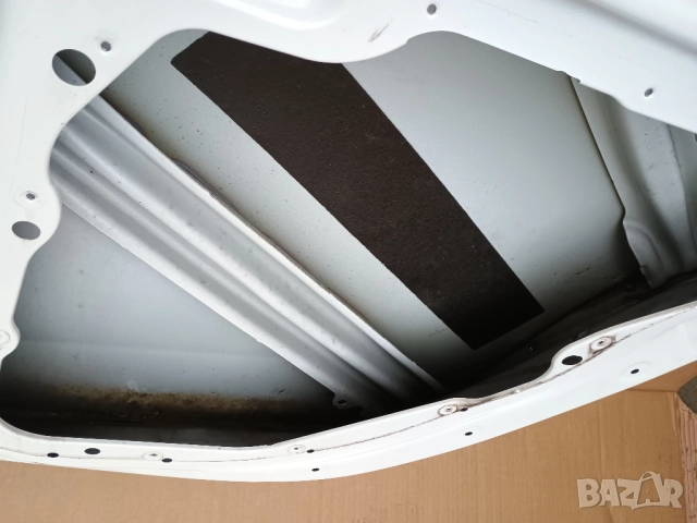 Продавам врата за Мерцедес W213, снимка 3 - Части - 52714983