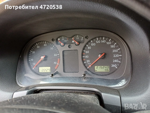 Голф 4 1.6. AKL, снимка 8 - Автомобили и джипове - 53505917