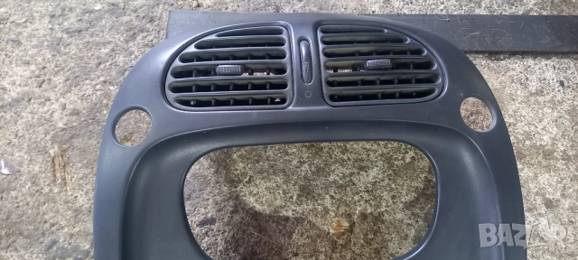 Централна конзола Citroen Xsara Picasso, снимка 2 - Части - 51585959