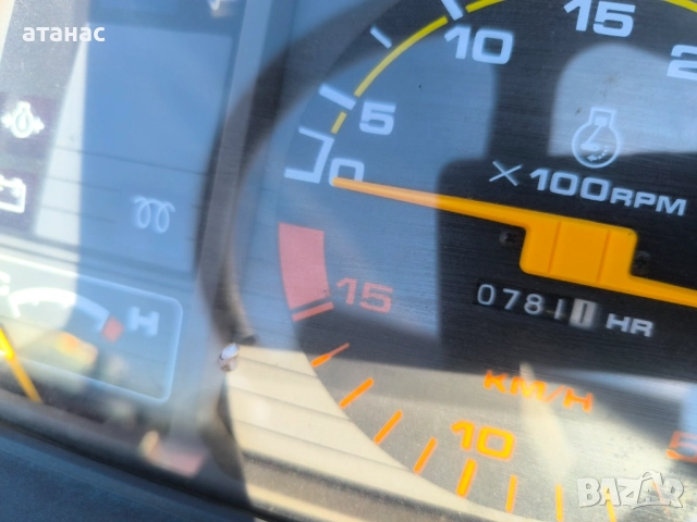 Трактор Mitsubishi , снимка 4 - Селскостопанска техника - 51602714