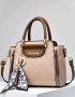 Стилна бежова дамска чанта от екокожа , снимка 1 - Чанти - 45483635