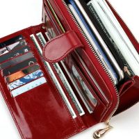 Дамски голям портфейл в червен,син или черен цвят, снимка 1 - Портфейли, портмонета - 41569131