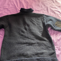 Зимна блуза щраус, снимка 1 - Блузи с дълъг ръкав и пуловери - 44990233