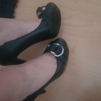 Guess Елегантни Обувки, снимка 6 - Дамски обувки на ток - 45270614