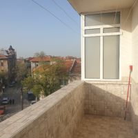 Продавам тристаен апартамент в Асеновград  !, снимка 1 - Aпартаменти - 45437306