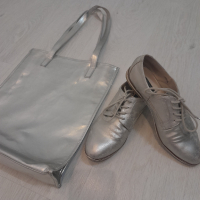 Дамски обувки номер 38 и сребриста чанта, снимка 9 - Дамски ежедневни обувки - 45012633