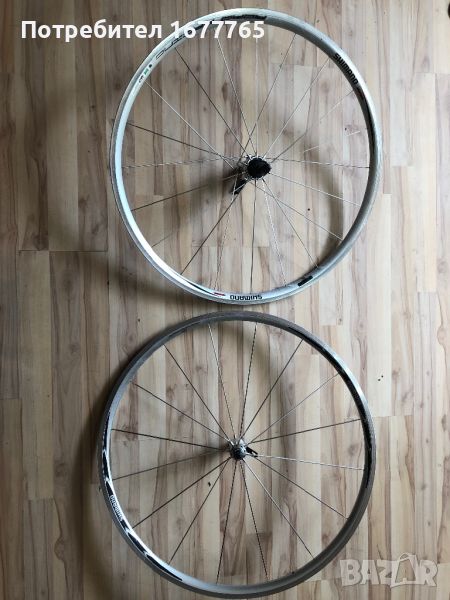 Капли за шосеен велосипед Shimano WH R561, снимка 1