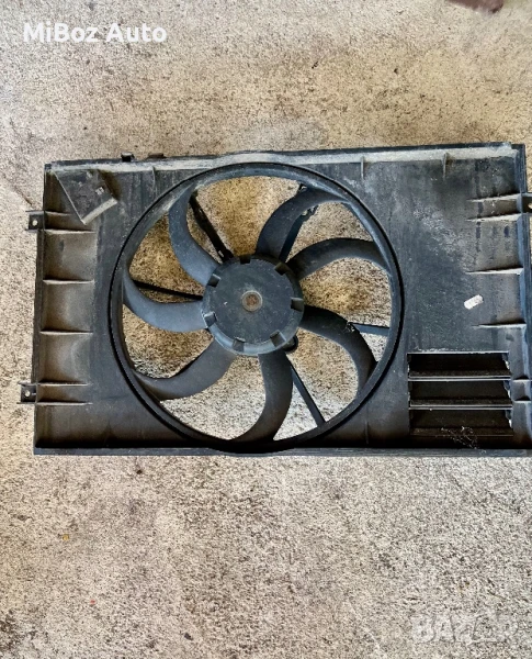 Перка вентилатор охлаждане Фолксваген Голф 6 VW Golf, снимка 1