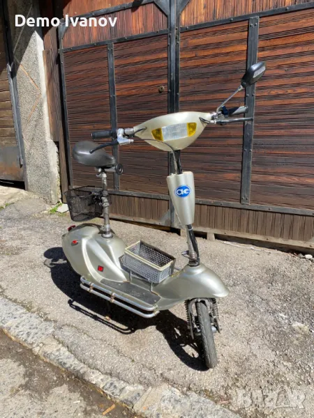 Сгъваем електрически скутер, снимка 1