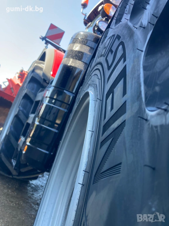 Агро гуми трактор 460/85R30 Traxion 85 II VREDESTEIN, снимка 1