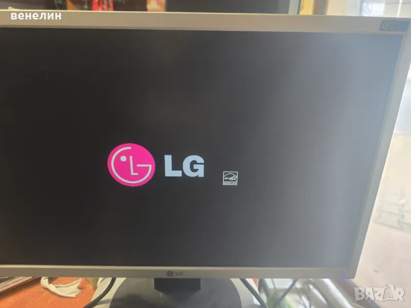 Монитор  LG, PHIPLS 19" 20" , снимка 1