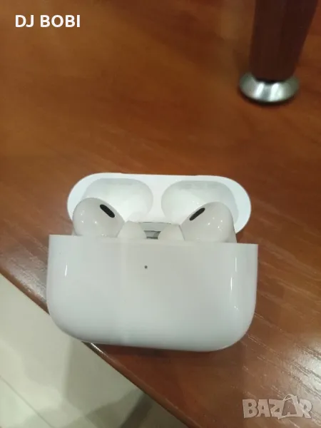 airpod pro лявата е изпрана във пералня , снимка 1