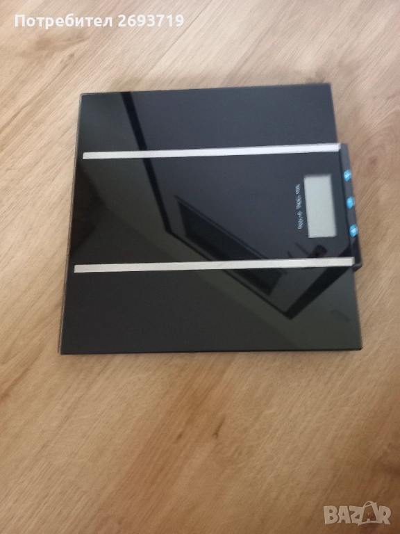 Кантар за телесно тегло, хидратиране, мускулна и костна маса, калории, снимка 1